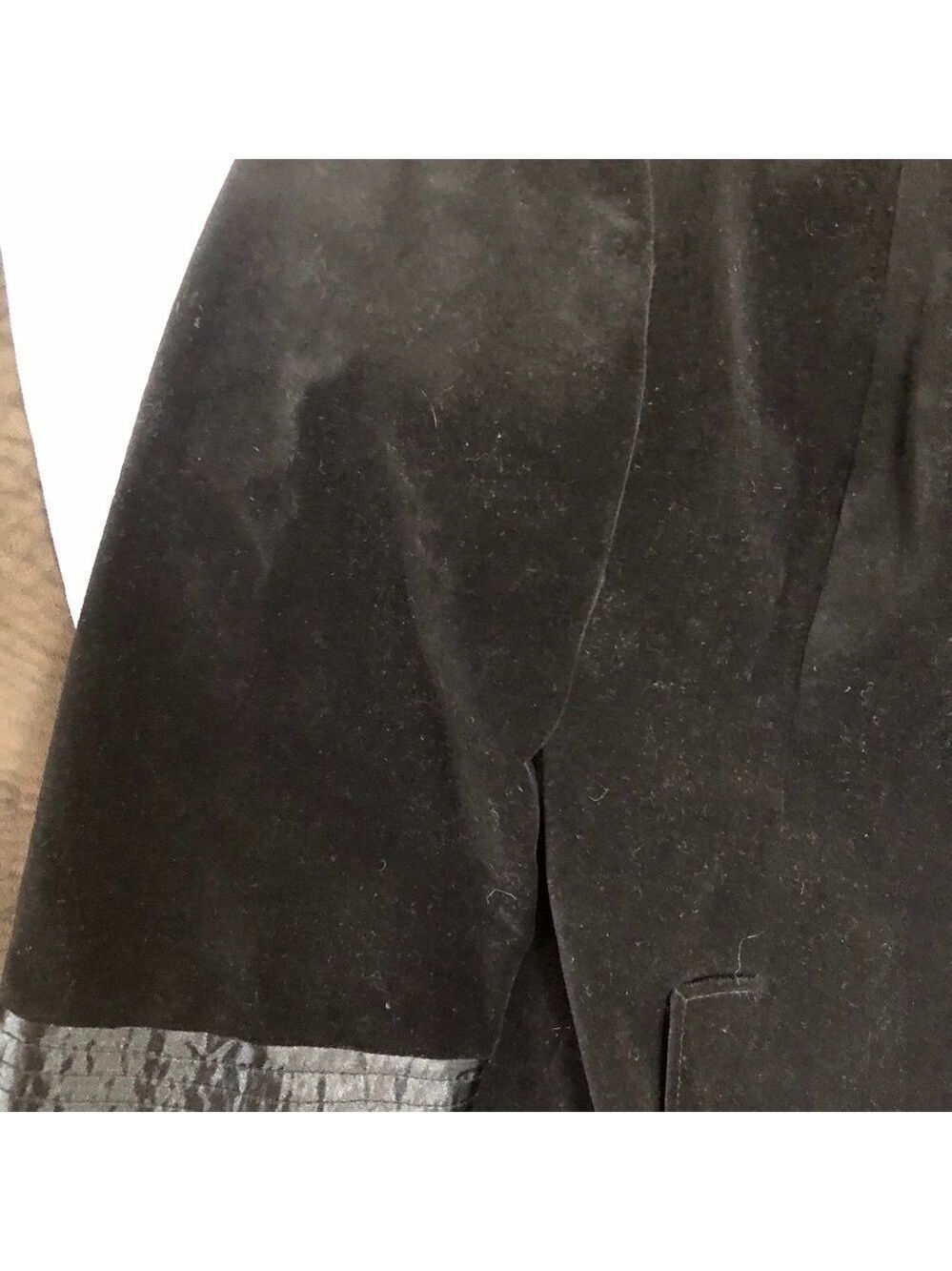 𝅺ANN Taylor Loft Women’s Small Black Velvet Coat - Picture 3 of 6